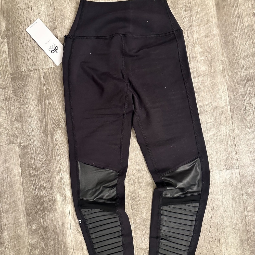 Alo black leggings, high waisted, size: small